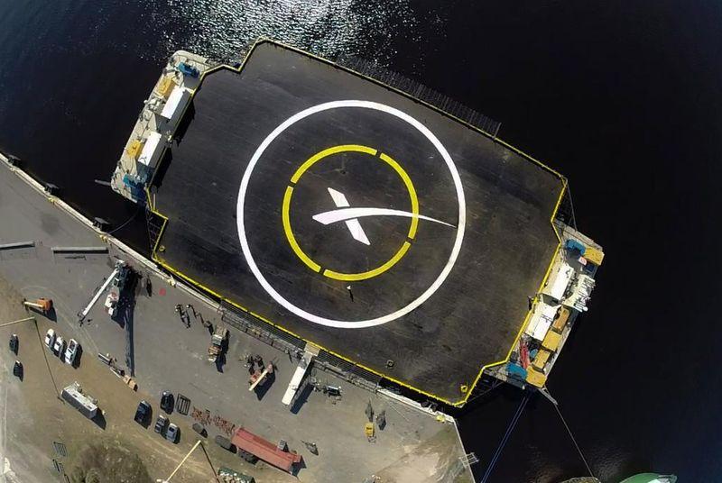 SpaceX_platform