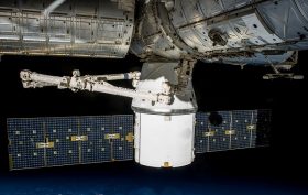 dragon_on_iss